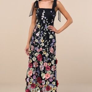 Lulus Black Floral Embroidered Tie-strap Maxi Dress - Size XS
